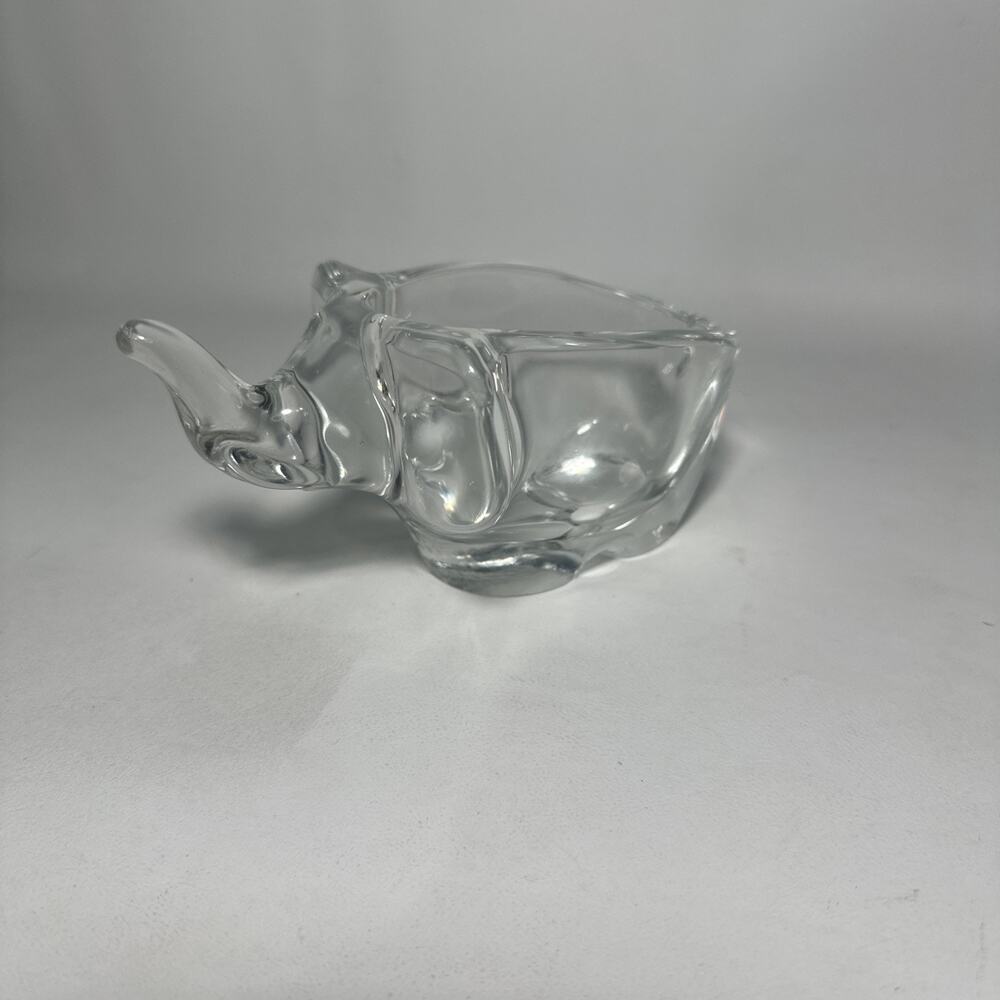 Vintage Sasaki Crystal Glass Elephant Trinket Candy Bowl Collectible Beautiful
